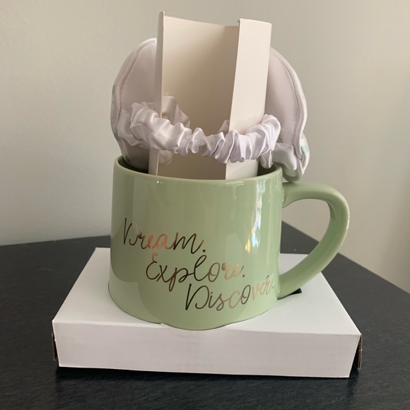 Frankie Grey mug & eye mask set NIB - Picture 3 of 6